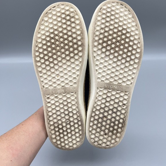 Vionic Womens Sneakers SZ 6 Navy Blue Hattie Boat Shoes Nautical Yacht Fashion - Picture 7 of 8